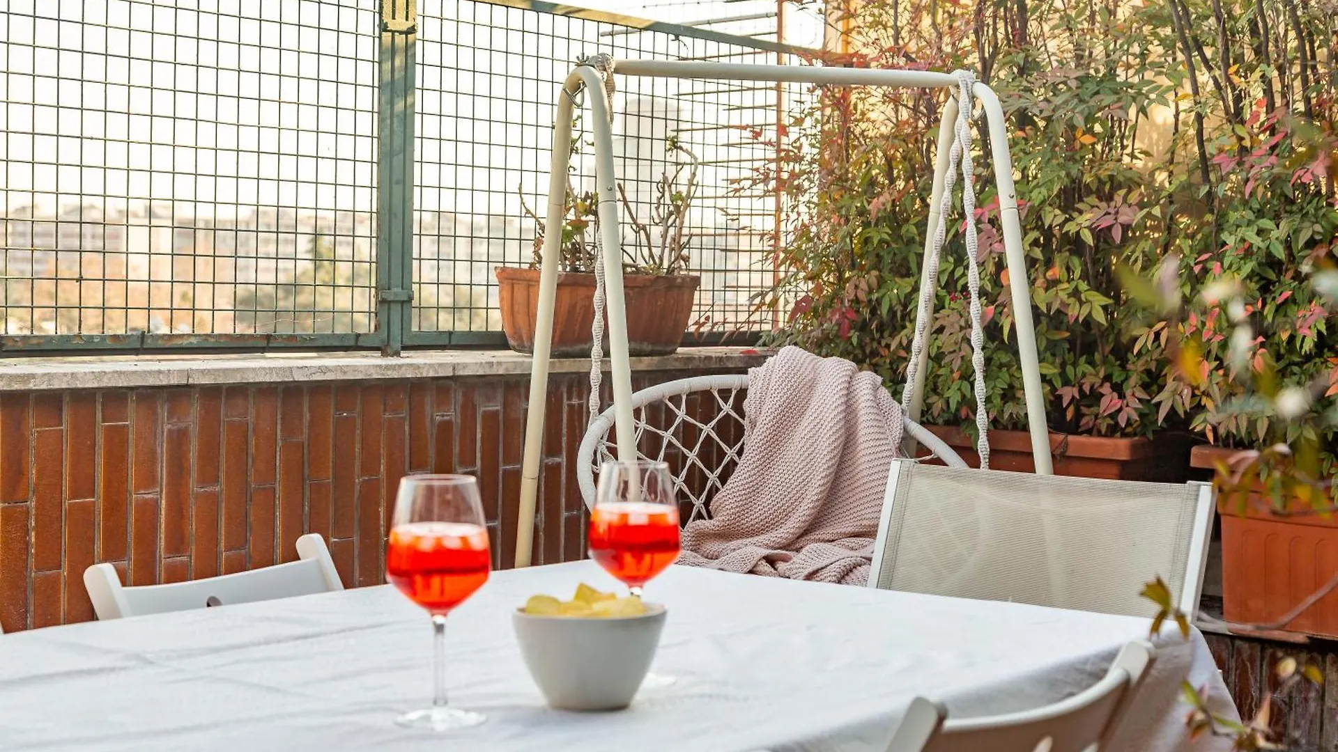 Skyline Rooftop Milano -- New Collection 0*, Mailand Italien