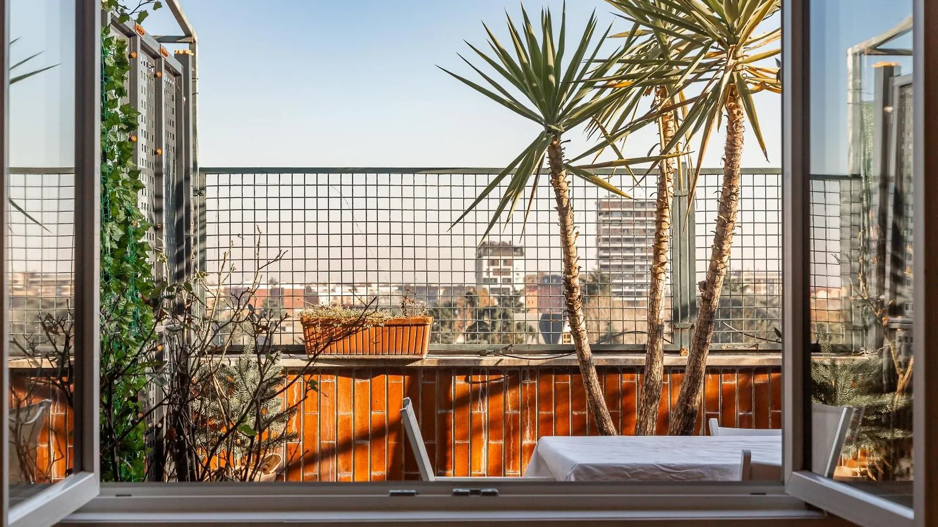 Skyline Rooftop Milano -- New Collection 0*, ميلان إيطاليا